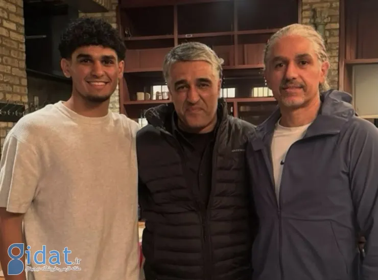 تصویری جدید از پژمان جمشیدی در کنار خانواده اش