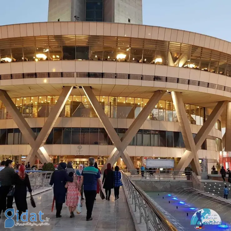 ورودی-برج-میلاد