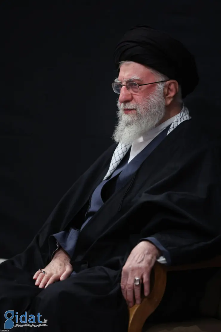 انگشتر مخصوص رهبر انقلاب در شب اول ایام فاطمیه