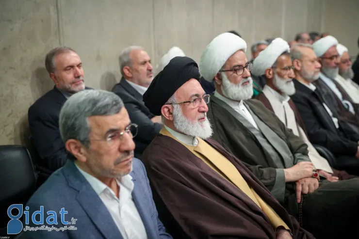 محمود احمدی نژاد در بیت رهبری دیده شد