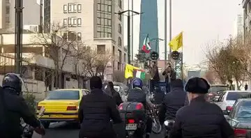 فراخوان موتورسیکلت علیه مذاکره با آمریکا