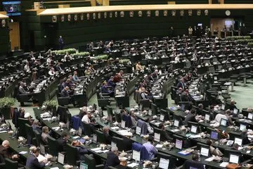 طرحی محرمانه از سوی ۶۳ نماینده برای بستن تنگه هرمز