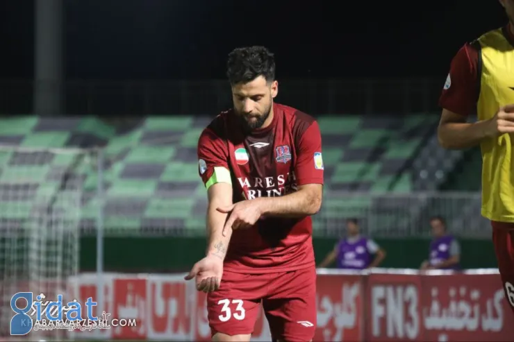 مهاجم پرسپولیس رسماً به تیم سابق خود بازگشت