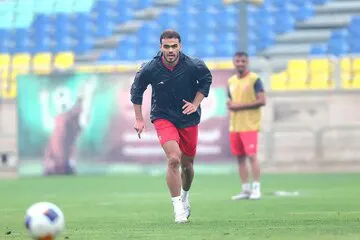 پاسخ مهم اورونوف درباره تمدید با پرسپولیس