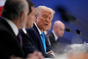 ترامپ: من فرصتی برای دیدار با کیم پیدا نکردم