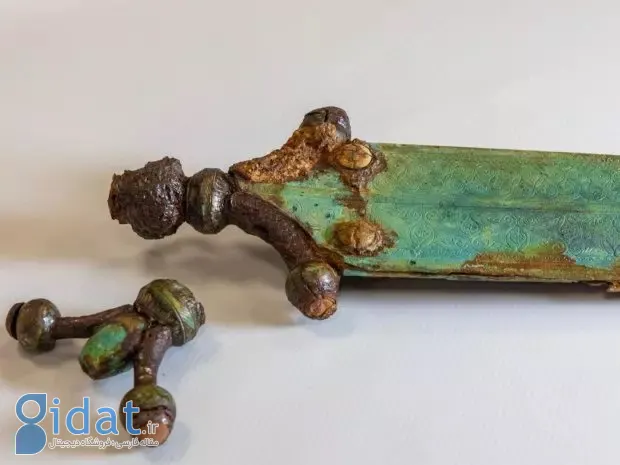 swastika-sword-620x465