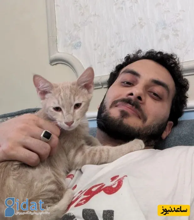 عکسی از همسر زینب موسوی در کنار گربه شان