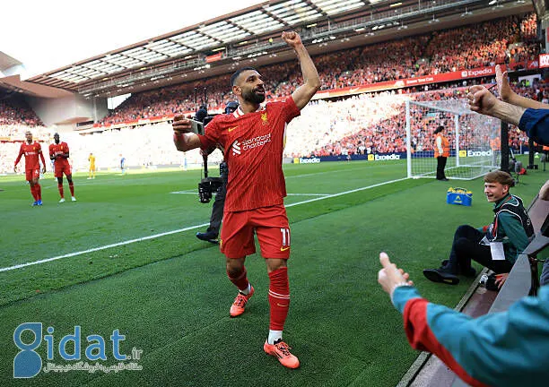 سلفی جالب و تاریخی محمد صلاح با هواداران لیورپول