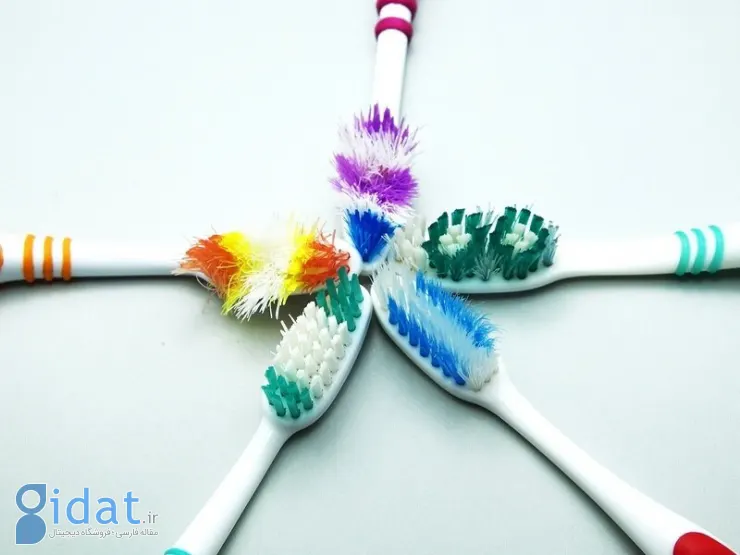 چه زمانی باید مسواک را تعویض کرد؟