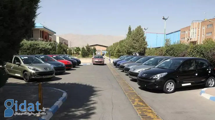 بازی با رنگ ها تمام هنر بزرگترین خودروساز کشور است