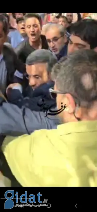 احمدی‌نژاد از یک حادثه جان سالم به در برد 