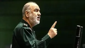 پسر سردار سلامی: پدرم بیشتر شبیه پدر ملت بود