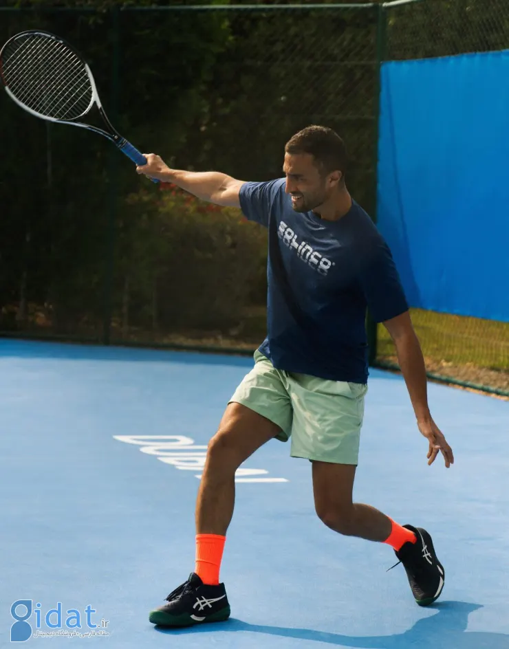 تصویری از یک شاهزاده جدید که در حال لذت بردن از تفریح ​​مورد علاقه اش است