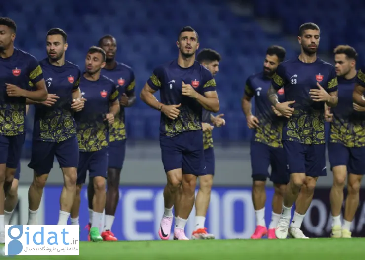 لوکاس در نقش دندون عاریه پرسپولیس