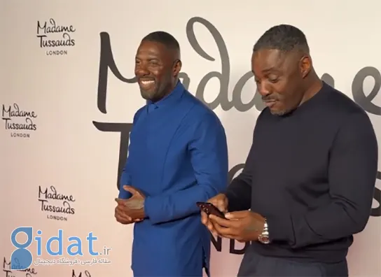 حرکت خنده دار یک بازیگر معروف در مراسم رونمایی از مجسمه مومی اش