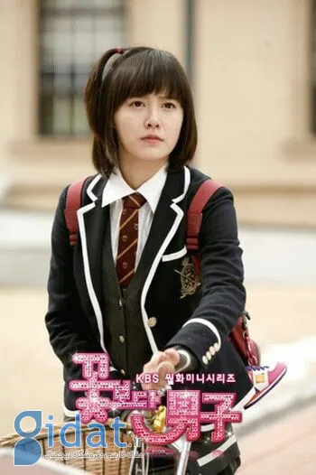 تمام دختران کره‌ای که ما را شیفته موهای چتری می‌کنند