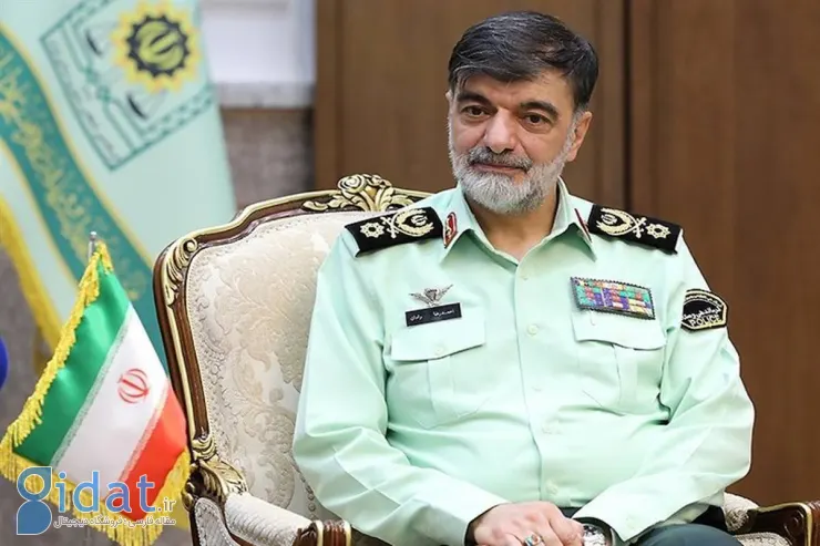 رادان: اراذل باید سوراخ موش بخرند