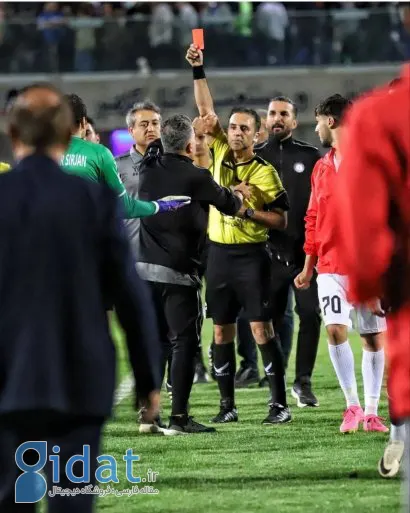 استقلالی‌ها این گلر را متهم به پرسپولیسی‌بودن کردند!