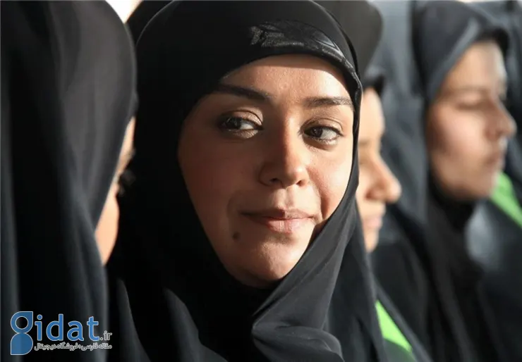 پربازدیدترین عکس الهام چرخنده در ستاد امر به معروف