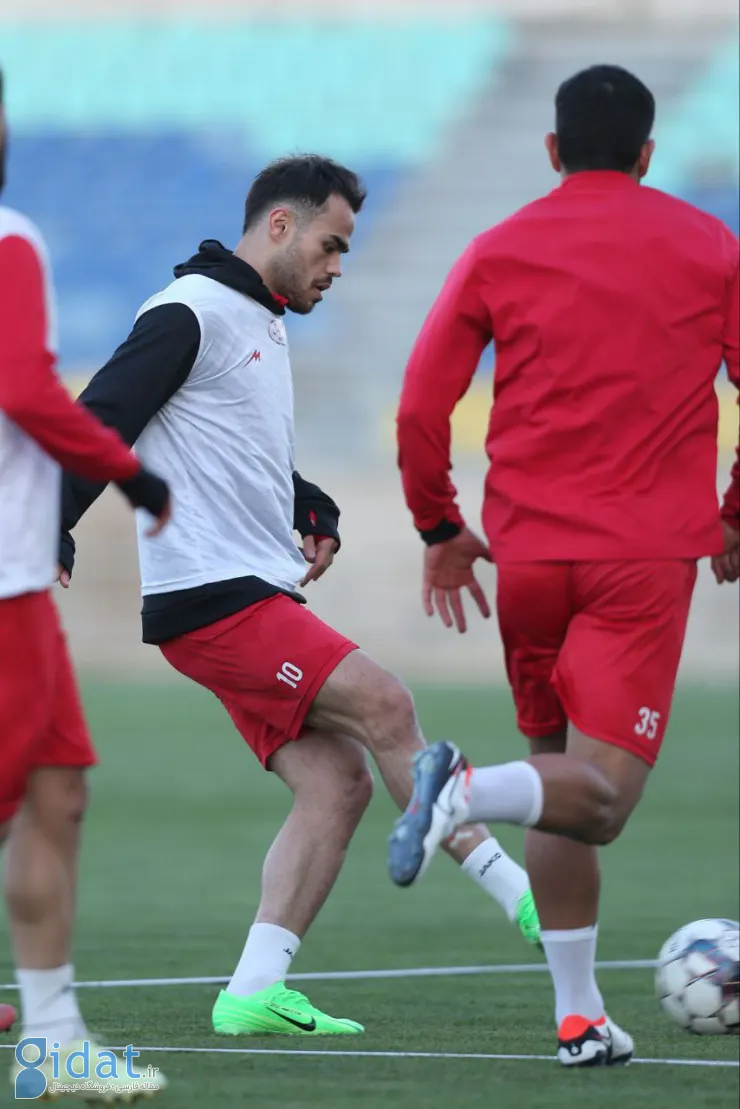 پرسپولیس بالاخره در سال جدید کامل شد