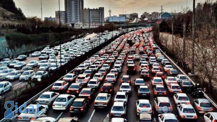 پایان تعطیلات اتوبان قزوین - تهران را بسته است