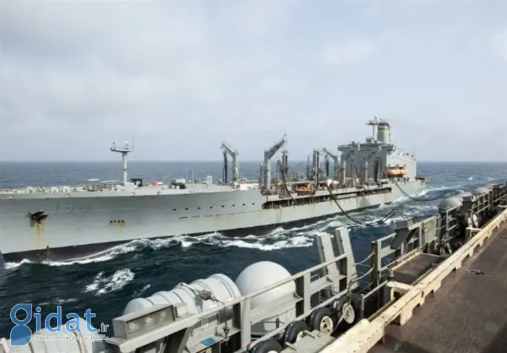 دو کشتی نیروی دریایی آمریکا با هم برخورد کردند