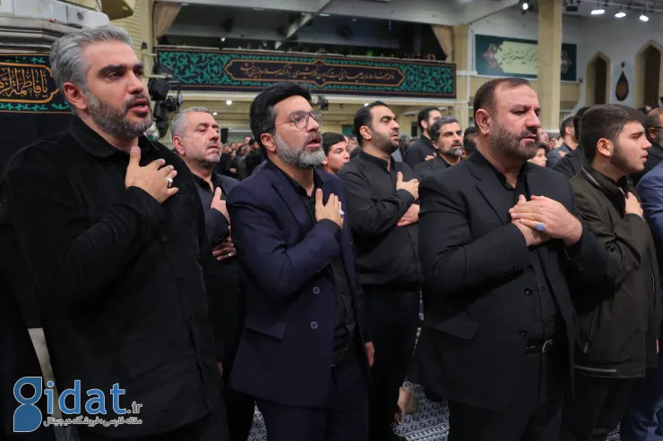 دو مجری صداوسیما در حسینیه امام خمینی