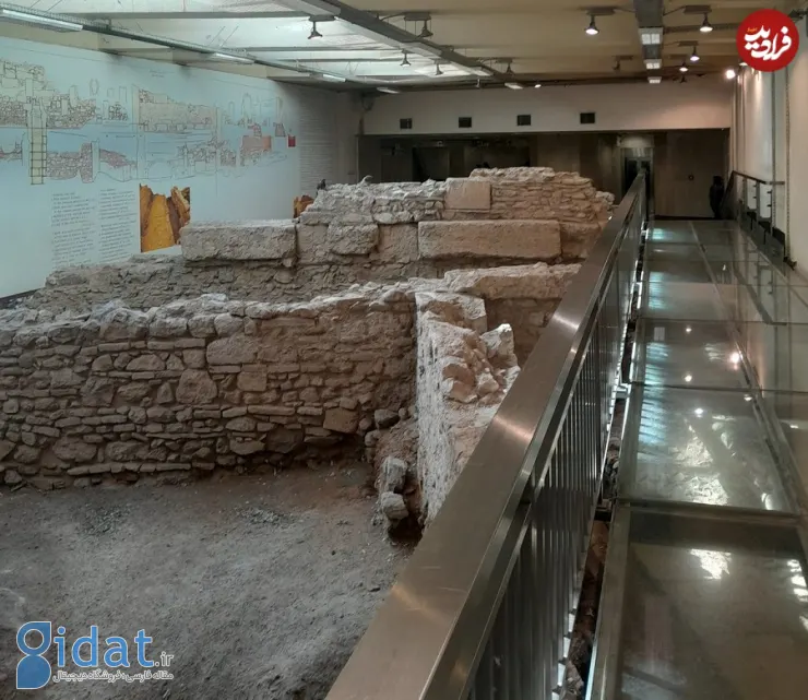 بناهایی ۲۵۰۰ ساله که از دل ایستگاه مترو بیرون زدند