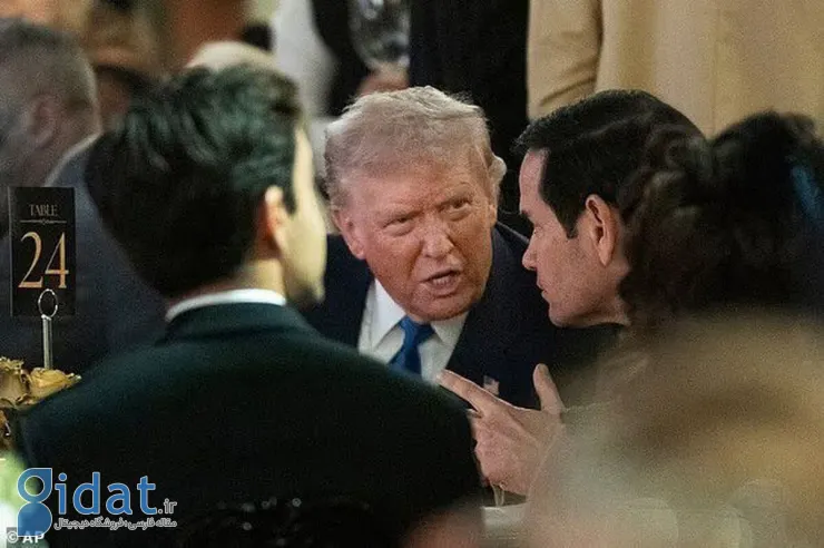 جمله ای که در گوش ترامپ در جشن هالووین گفته شد، خبرساز شد