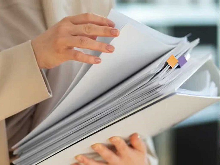 مدارک لازم برای ترخیص کالا: فهرستی که هر واردکننده‌ای باید داشته باشد