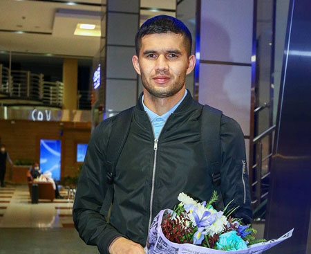 بیوگرافی عزیزبک آمانوف بازیکن فوتبال ازبکستانی