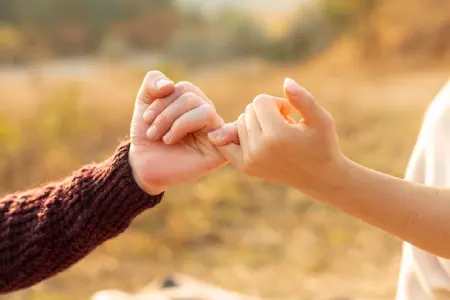 دوران نامزدی: روزهای پر از شادی و وعده های شیرین