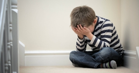 احساس گناه دوران کودکی مساوی با افسردگی در بزرگسالی!