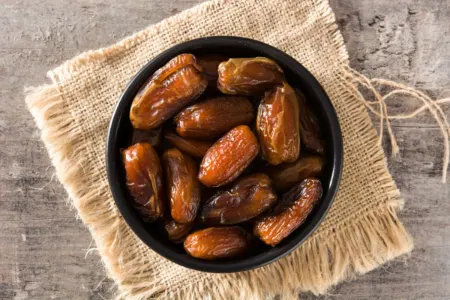 طرز تهیه خرمای خشک در منزل با روش های سنتی و مدرن