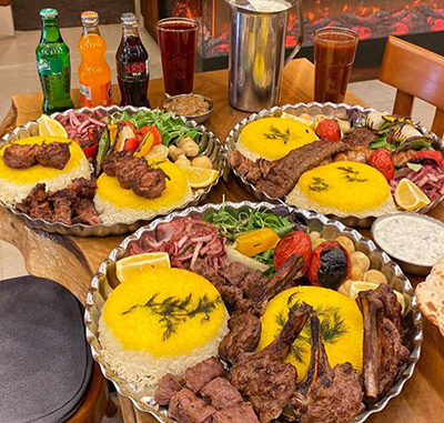 طرز تهیه برنج زعفرانی قالبی