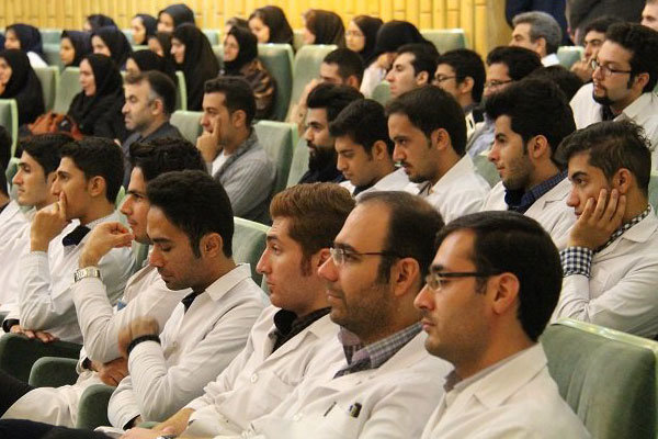 تعداد روزهای کشیک دستیاران تخصصی پزشکی اعلام شد