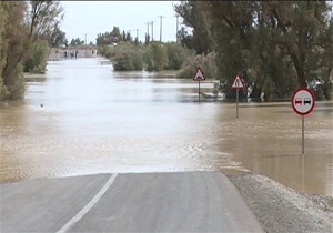 جاده ترانزیتی خاش به زاهدان لغزنده است