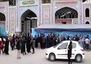 پخش حلیم نذری در آستان مقدس امامزاده قاسم (ع) فیلم