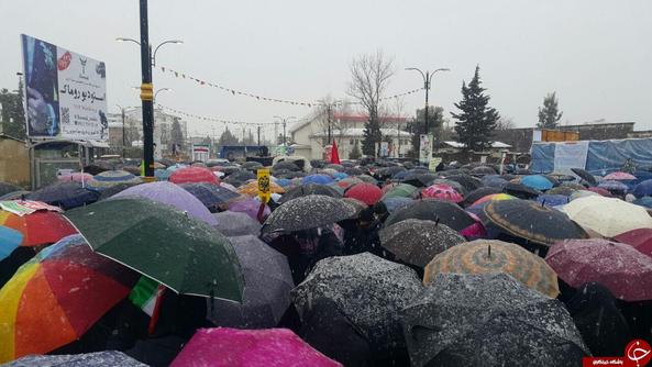 حضور پرشور مردم چالوس در یوم الله ۲۲ بهمن فیلم و تصاویر