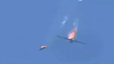 ساقط شدن هواپیمای ارتش ترکیه در ادلب توسط ارتش سوریه فیلم