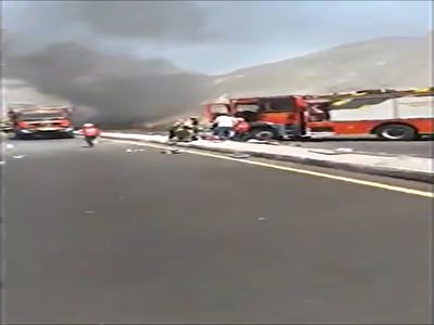تصادف کامیون های آتش نشان با یکدیگر حین امدادرسانی فیلم