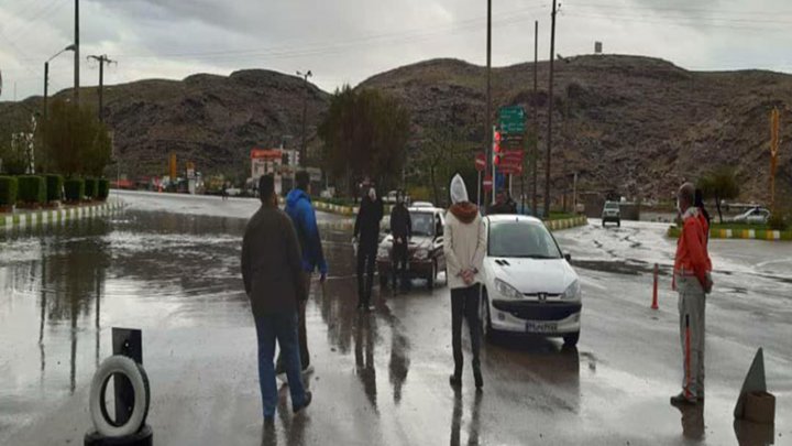 تردد غیرضروری خودرو ها در داراب ممنوع شد