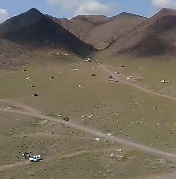 پیک نیک مسافران نوروزی در دل طبیعت فیلم