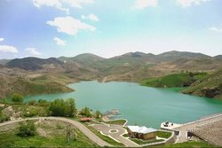 مخازن سد های خاکی احداث شده در زنجان آبگیری می شود