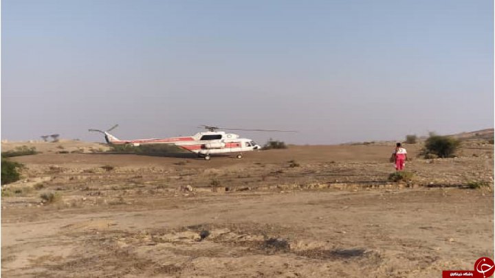 تلاش برای مهار آتش در ارتفاعات دشتستان ادامه دارد فردا بالگرد آب پاش وارد عمل می شود