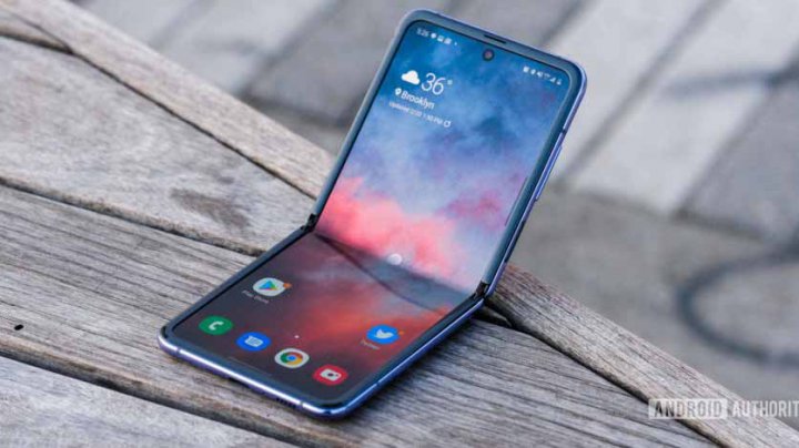 اولین ویدئوی رسمی گلکسی Z Flip 5G فاش شد