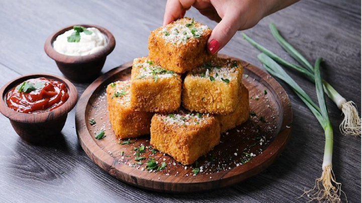 طرز تهیه لقمه سوخاری پنیری خوشمزه و لذیذ
