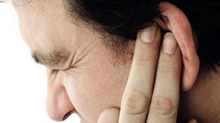 آسیب های غیر قابل جبران استفاده از هندزفری بر شنوایی فرد