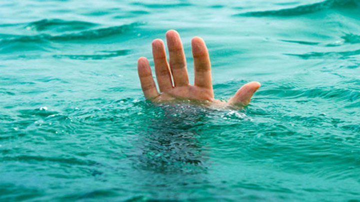 دریای محمودآباد جان ۱۳ نفر را گرفت
