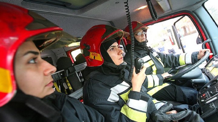 واکنش سخنگوی شورای شهر تهران به جذب ۱۶ آتش نشان زن